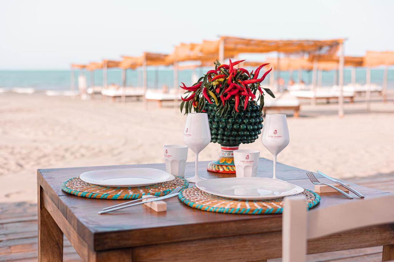Valerio Resort Beach Club Margherita Di Savoia Exteriör bild