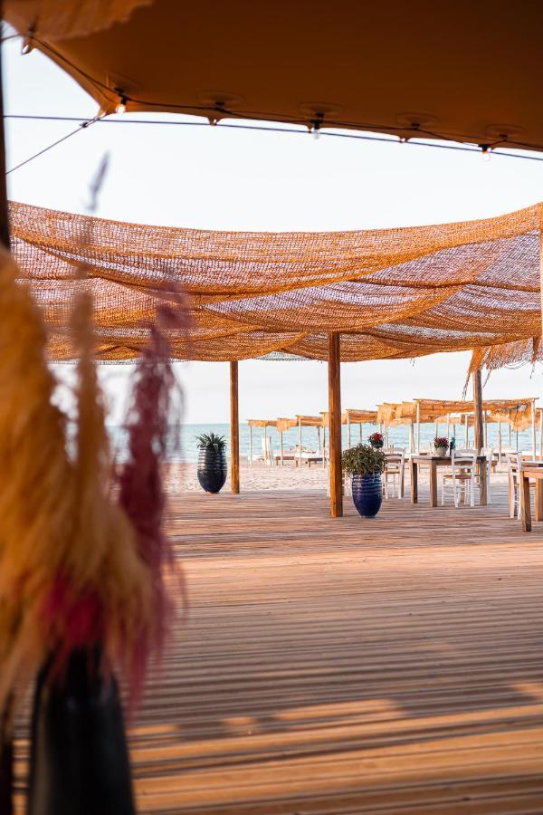 Valerio Resort Beach Club Margherita Di Savoia Exteriör bild