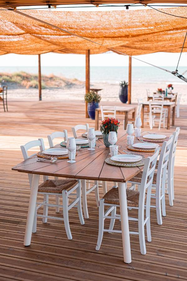 Valerio Resort Beach Club Margherita Di Savoia Exteriör bild