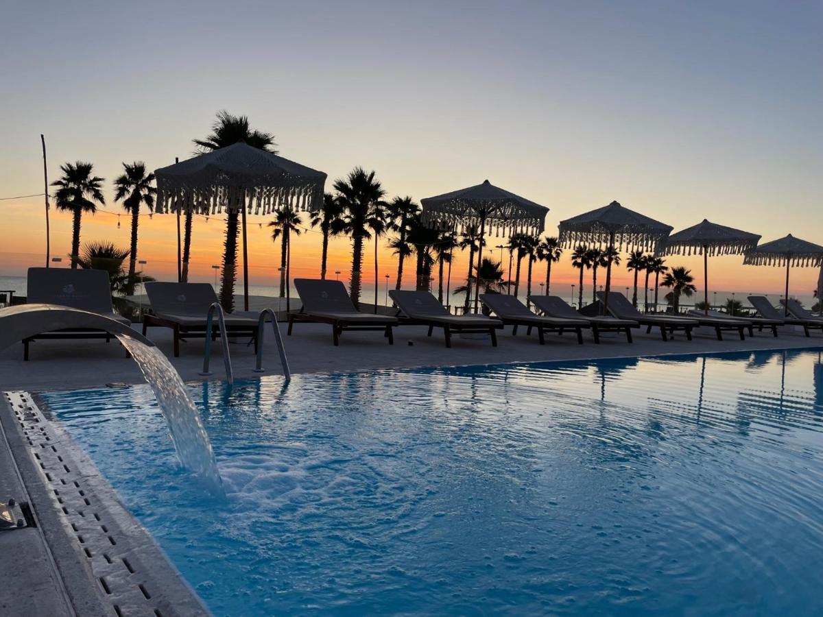 Valerio Resort Beach Club Margherita Di Savoia Exteriör bild