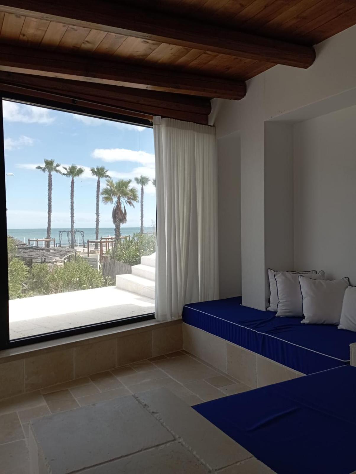 Valerio Resort Beach Club Margherita Di Savoia Rum bild
